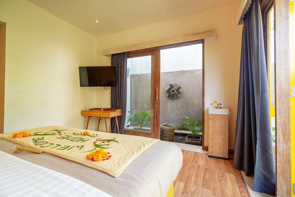 Фото La Mira Villa Seminyak by Ini Vie Hospitality