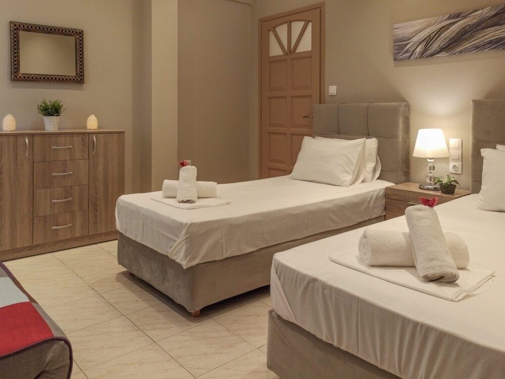 Фото Chrissomallis Apartments