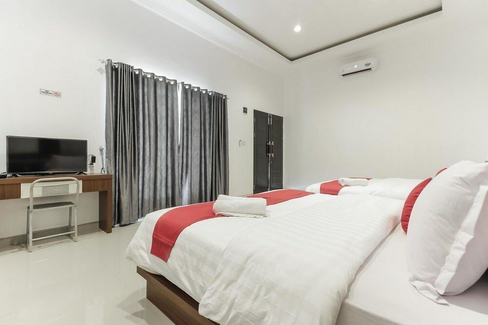 Hotel RedDoorz Premium @ Setiabudi Medan, Medan, photo
