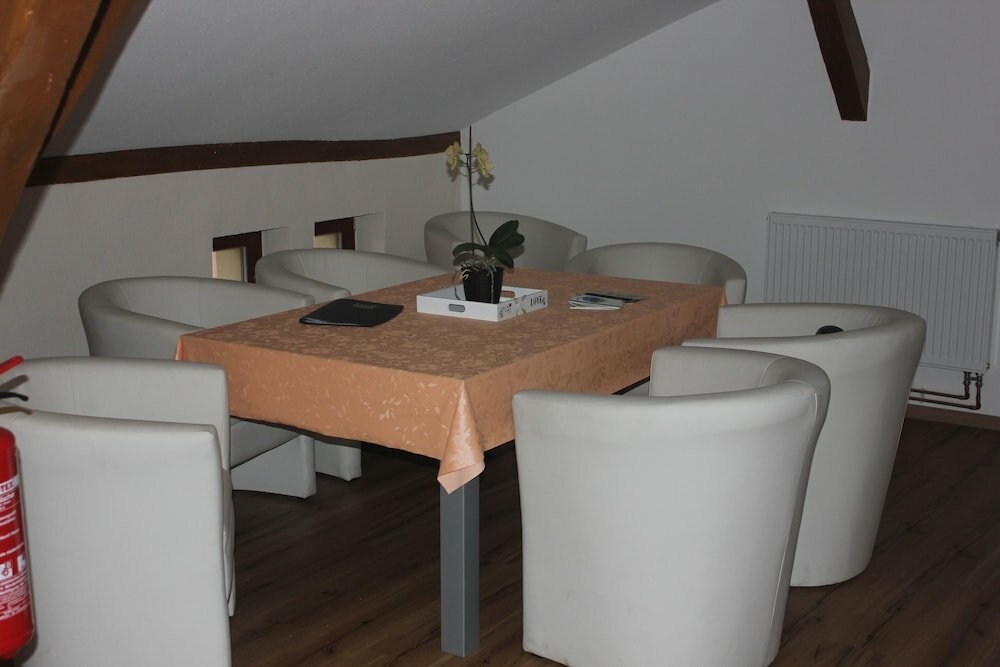 Фото Gästehaus Innfernow