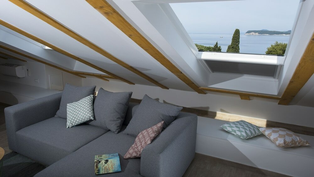 Фото Flowers Dubrovnik Luxury Apartments