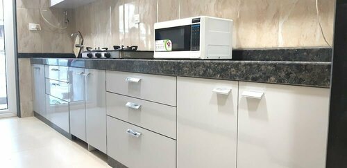 Гостиница Arista Service Apartments Kalanagar в Мумбаи