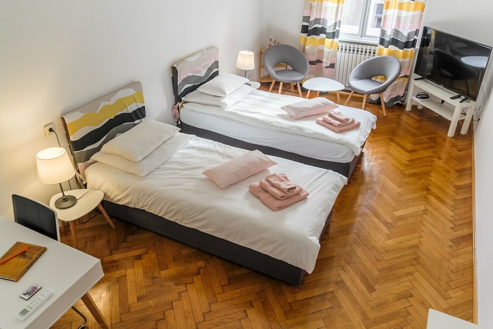 Фото Main Square Rooms