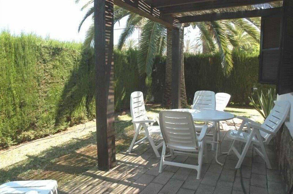 Фото Bungalow El Palmar 01