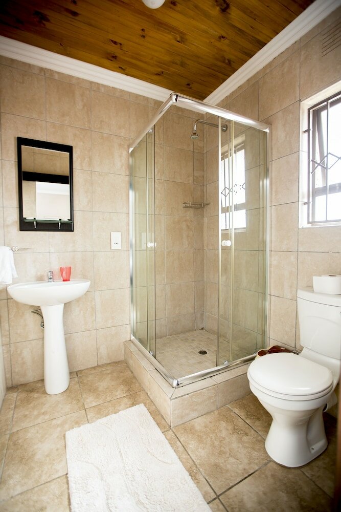 Фото Oria Guesthouse