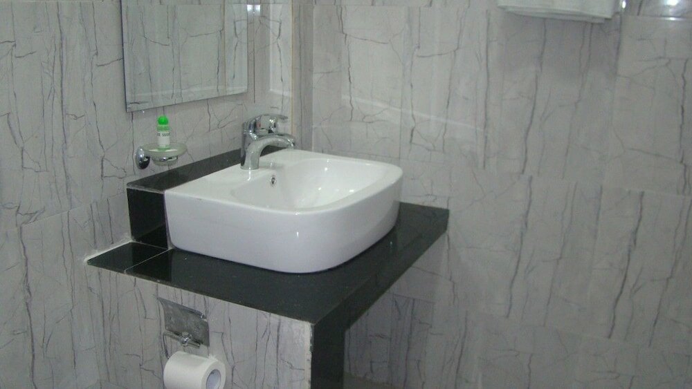 Фото White Heart