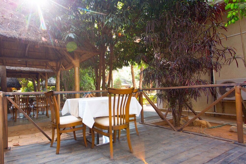 Фото Aberdeen House Boutique Hotel