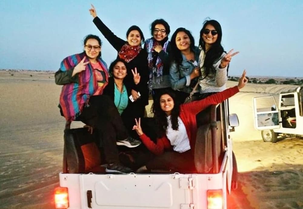 Фото Sunrise Desert Resort