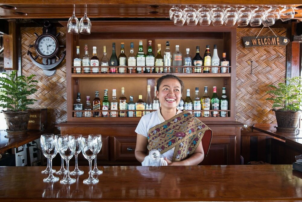 Фото The Vat Phou Cruise