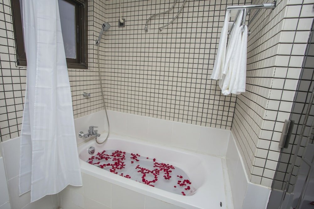 Фото Diamond Rise Hotel Mandalay