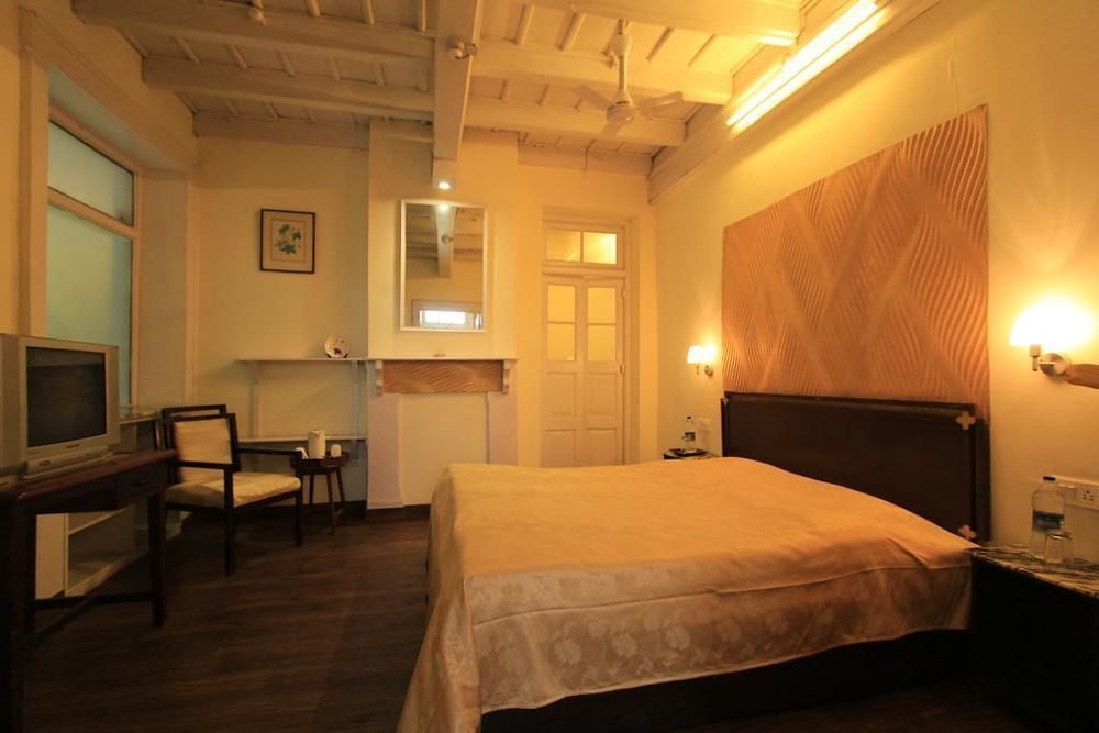 Фото Hotel Dev Cottage