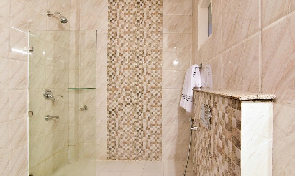 Фото Treebo Branson Villa