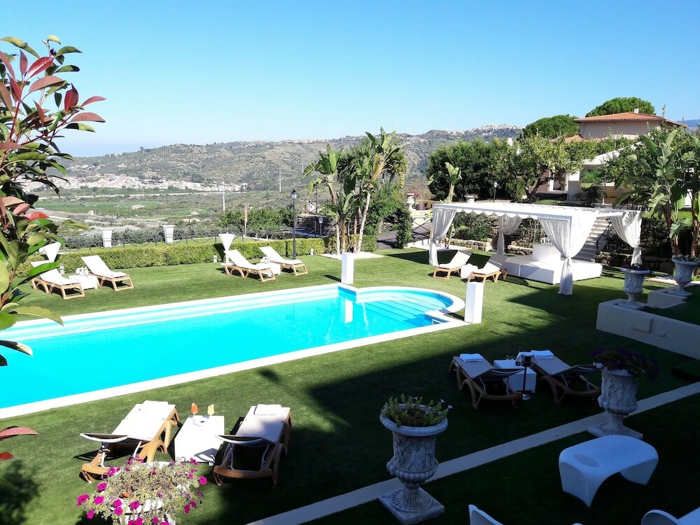 Фото Villa Martius