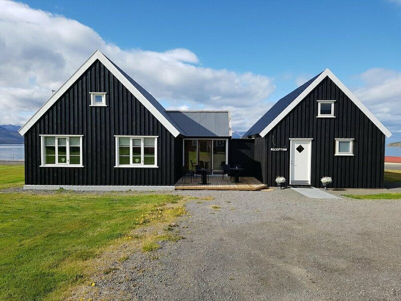 Гостиница Grenivík Guesthouse