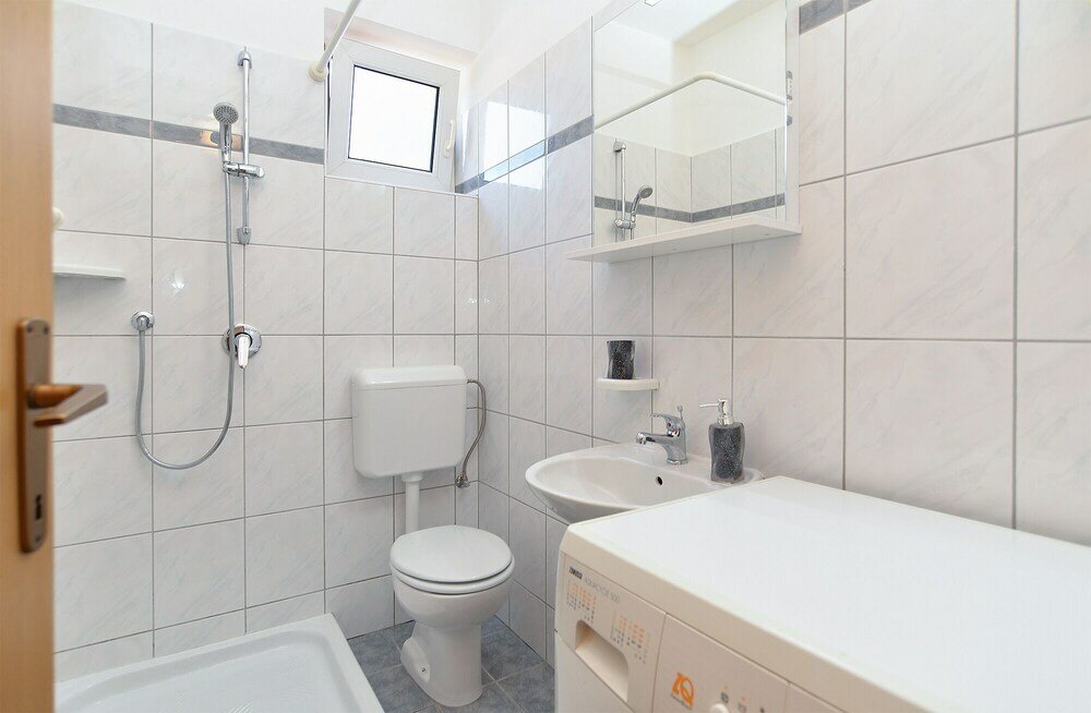 Фото Apartments Emil 596