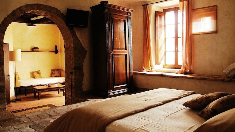 Фото Tenuta Fattoria Vecchia