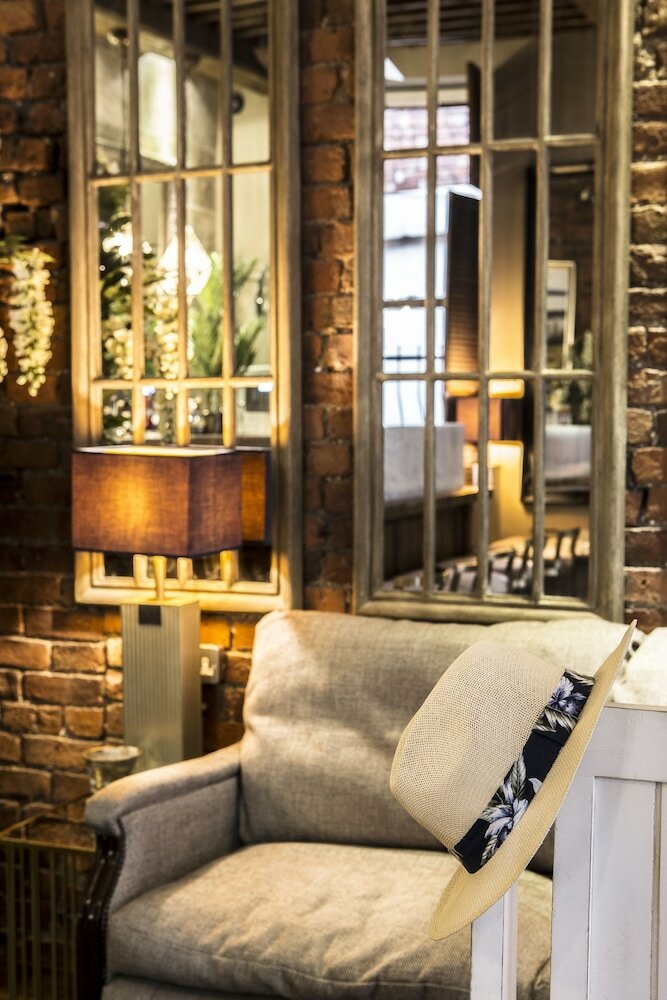 Фото The Cow Hollow Hotel