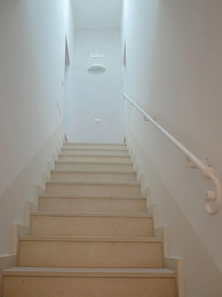 Фото Suite Home Trani Old Town