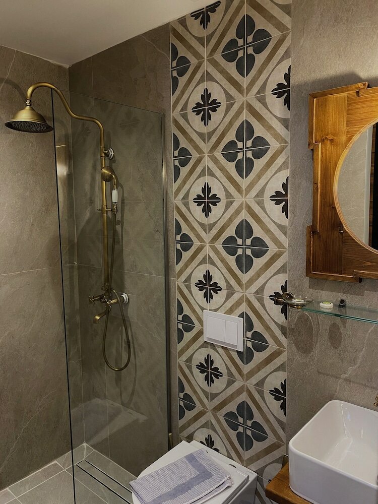 Фото Agios Germanos Traditional Hotel