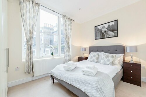 Spectacular Strand Two Bed Apartment