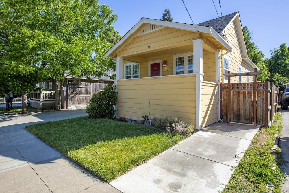 Фото Marbella Lane Triplex San Jose