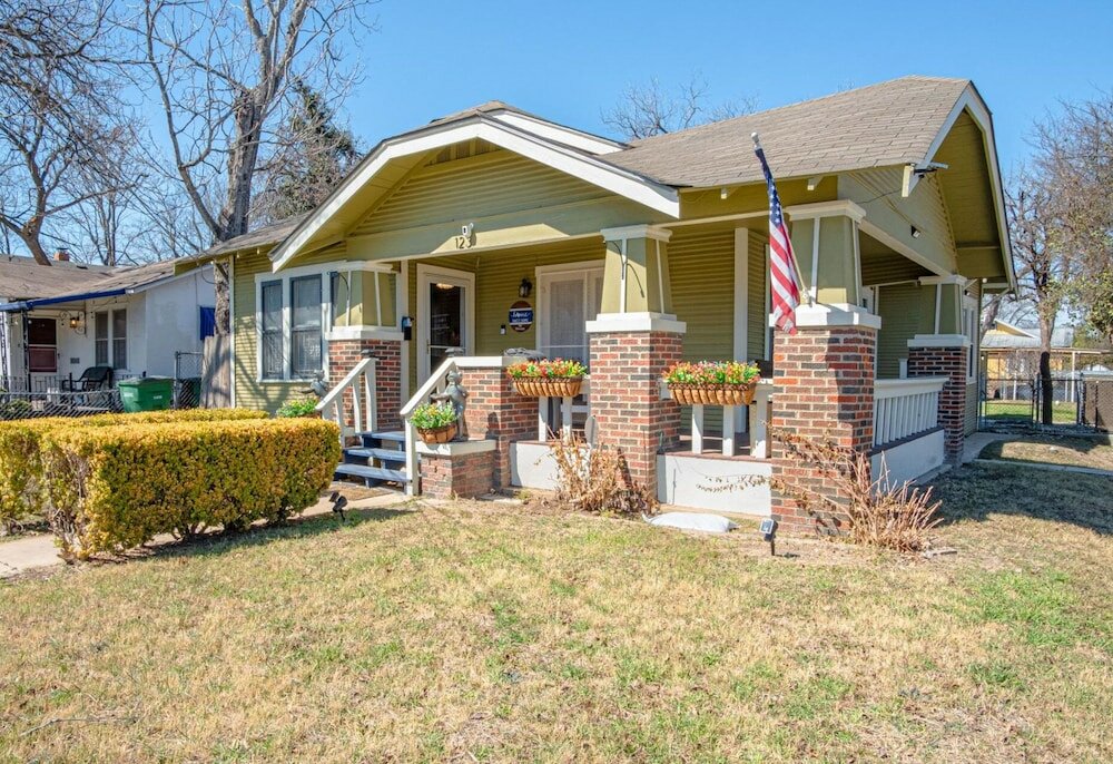 Фото Stunning 3 Br Home Near Dt Alamodome - Riverwalk