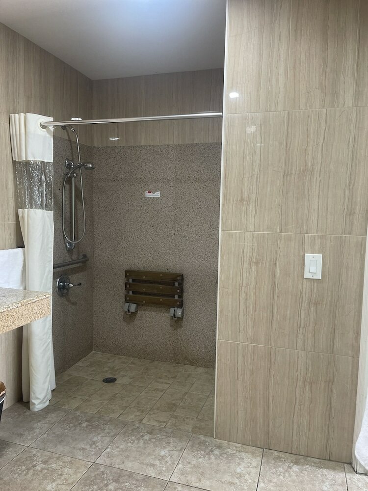 Фото Economy Inn