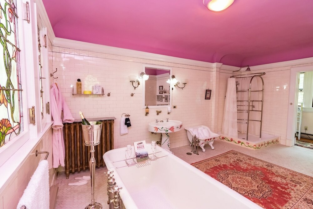 Фото Saratoga Dreams B&b