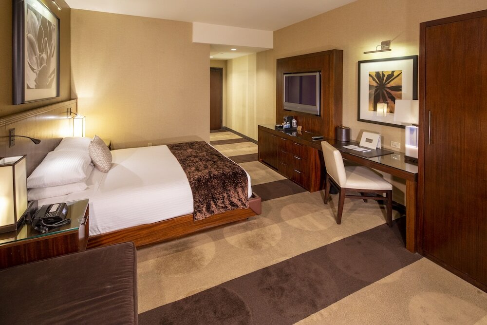 Фото Aliante Casino & Hotel