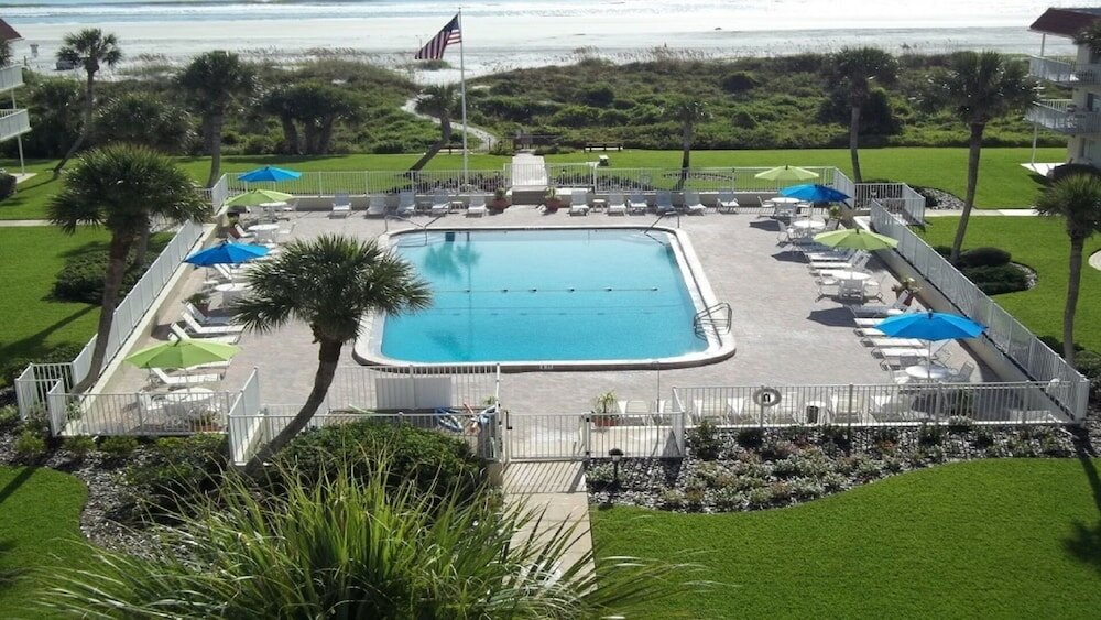 Фото Ocean View 2 Bed, 2 Bath, Steps to the Beach - Spanish Trace 240