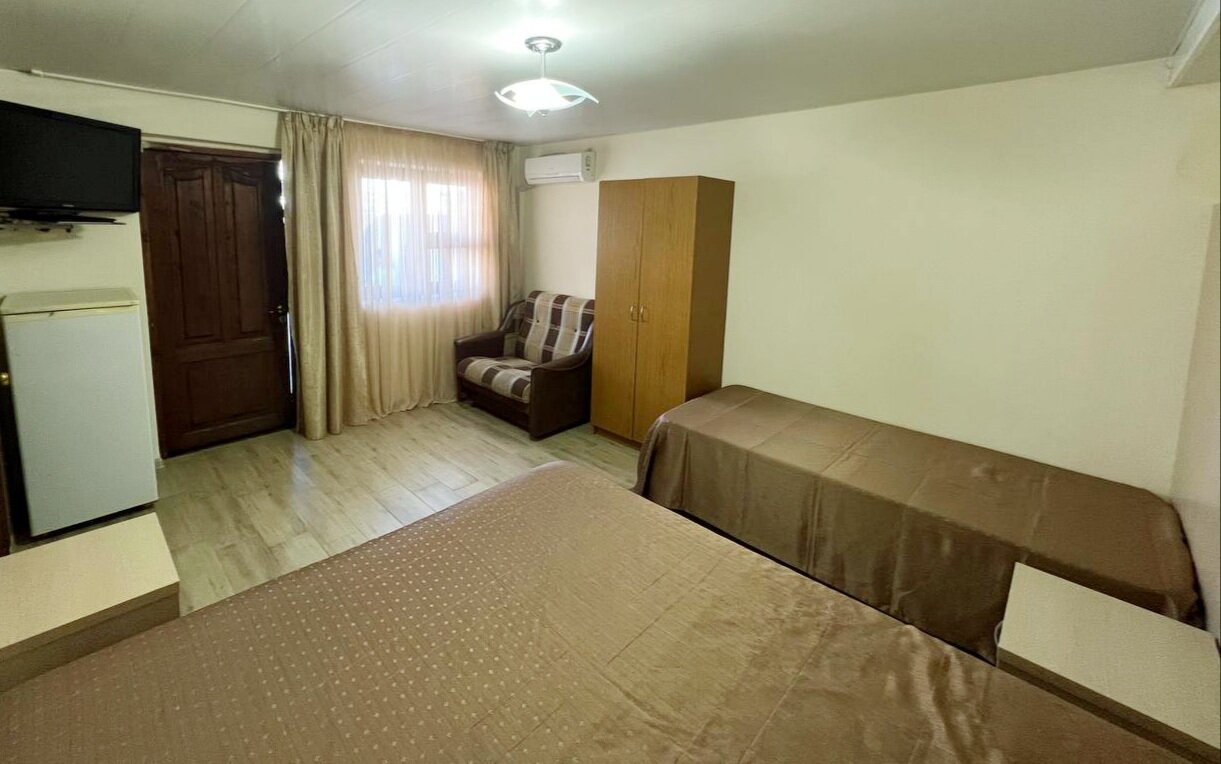 Фото Гостевой дворик Илиос