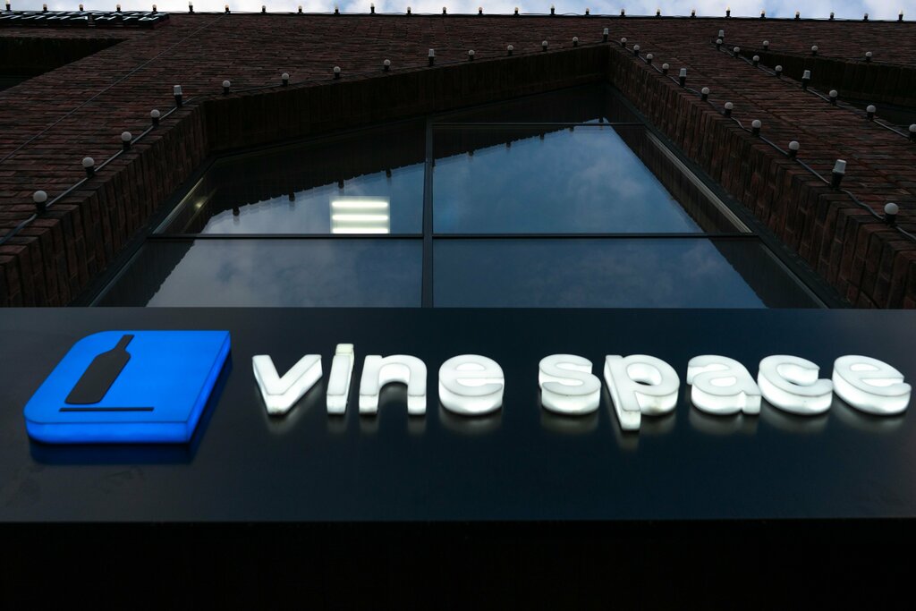 Alcoholic beverages Vine Space, Moscow and Moscow Oblast, photo
