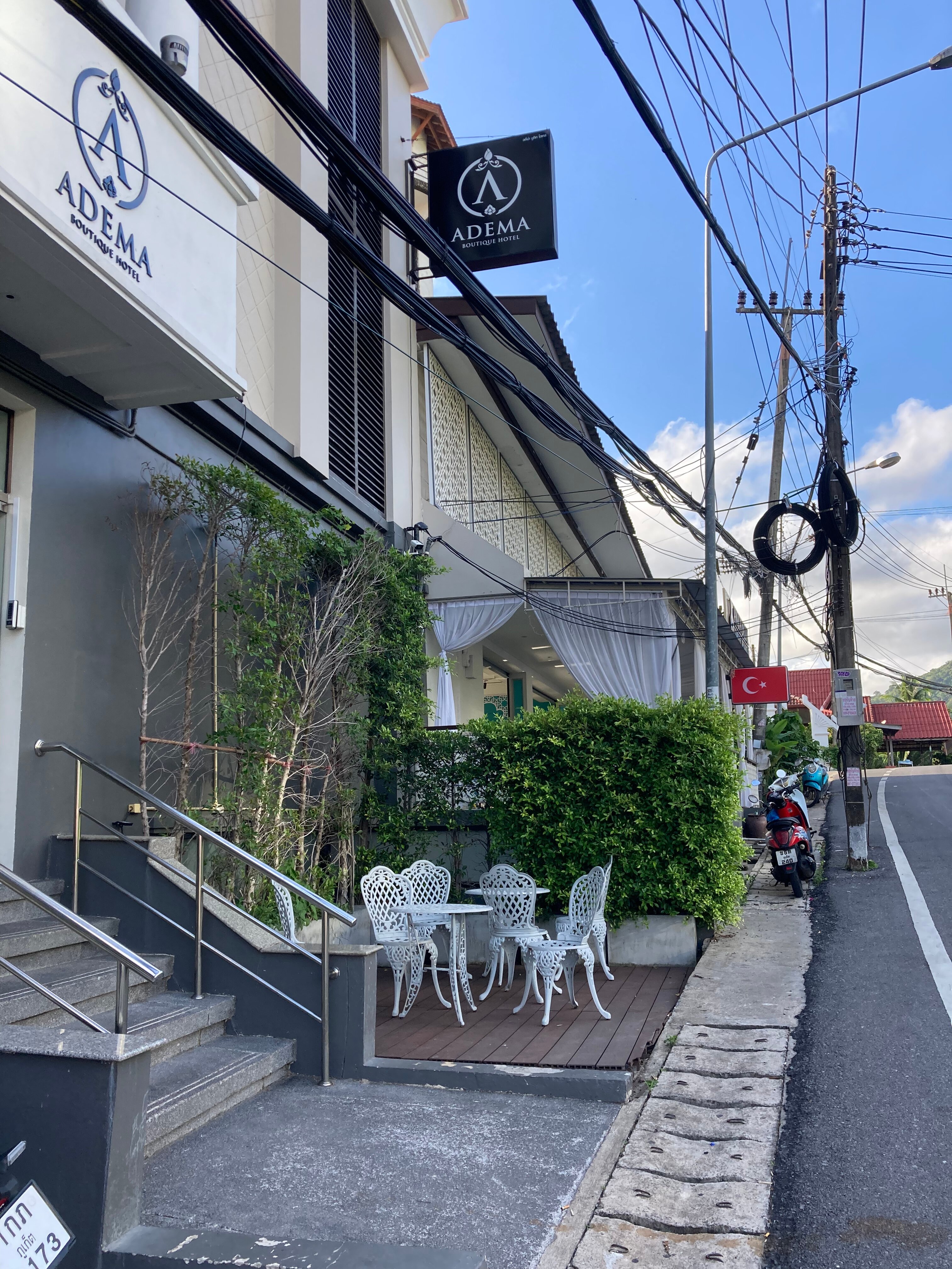 Фото Adema Boutique Karon