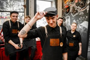 Два Деда (улица Малышева, 27), бар, паб  Екатеринбургте