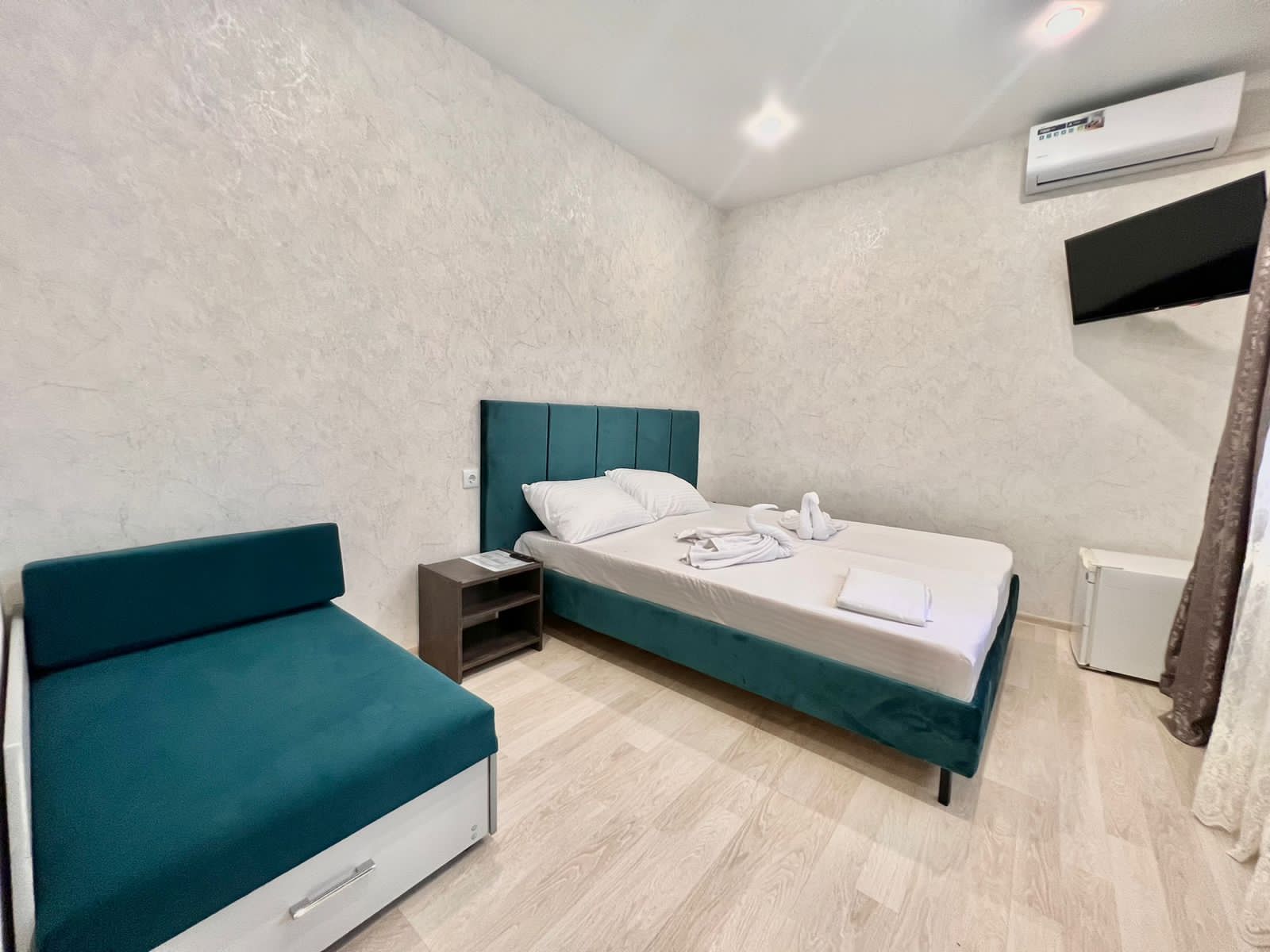 Фото ЛеоМар