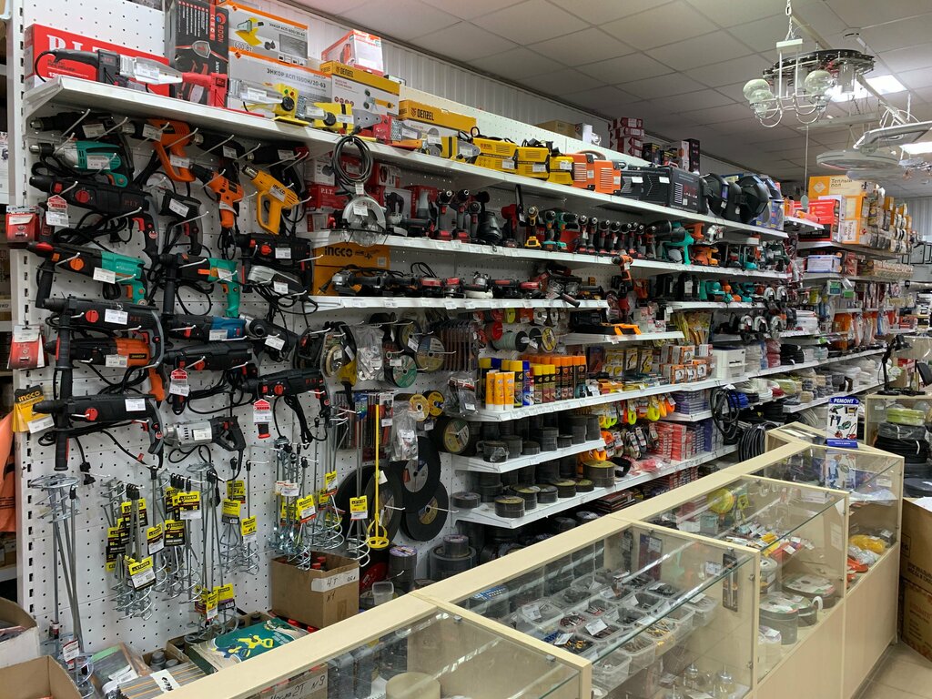 Hardware store Yelki-palki, Kimry, photo