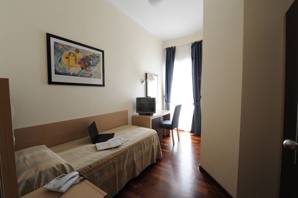 Фото Hotel Royal