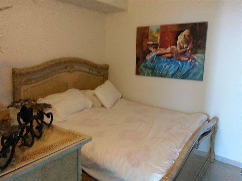 Фото Hotel Carmel Holiday Apartments