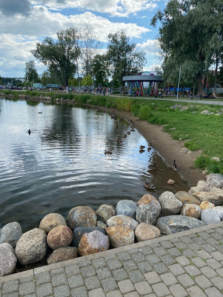 Достопримечательность Набережная Поляна сказок, Валдай, фото