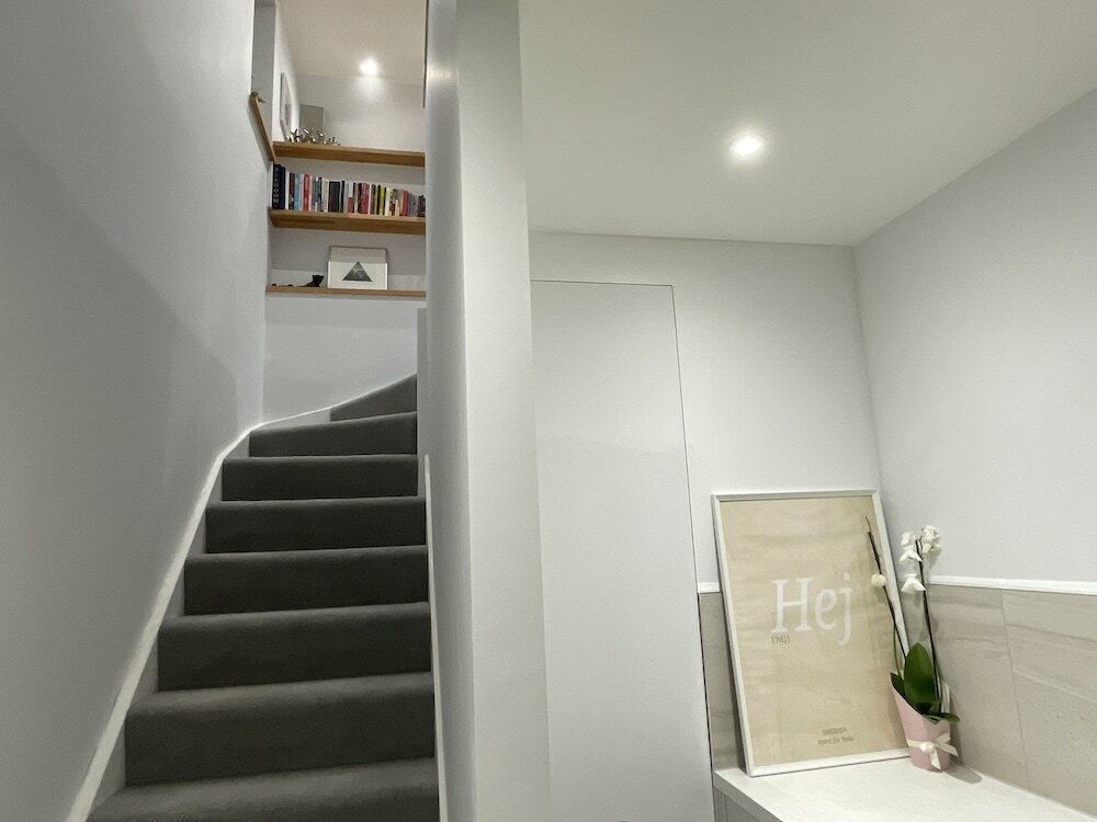 Фото 5 Star Unique Luxury Detached Apartment in Windsor