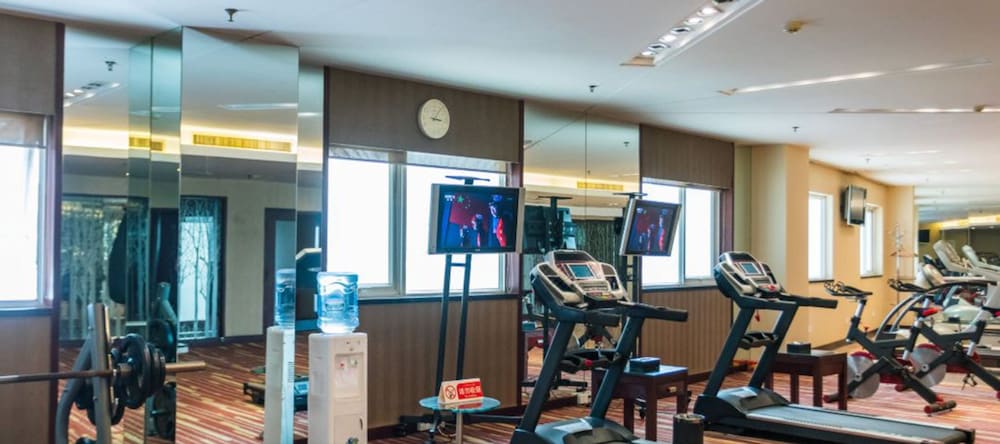 Фото Vaya International Hotel