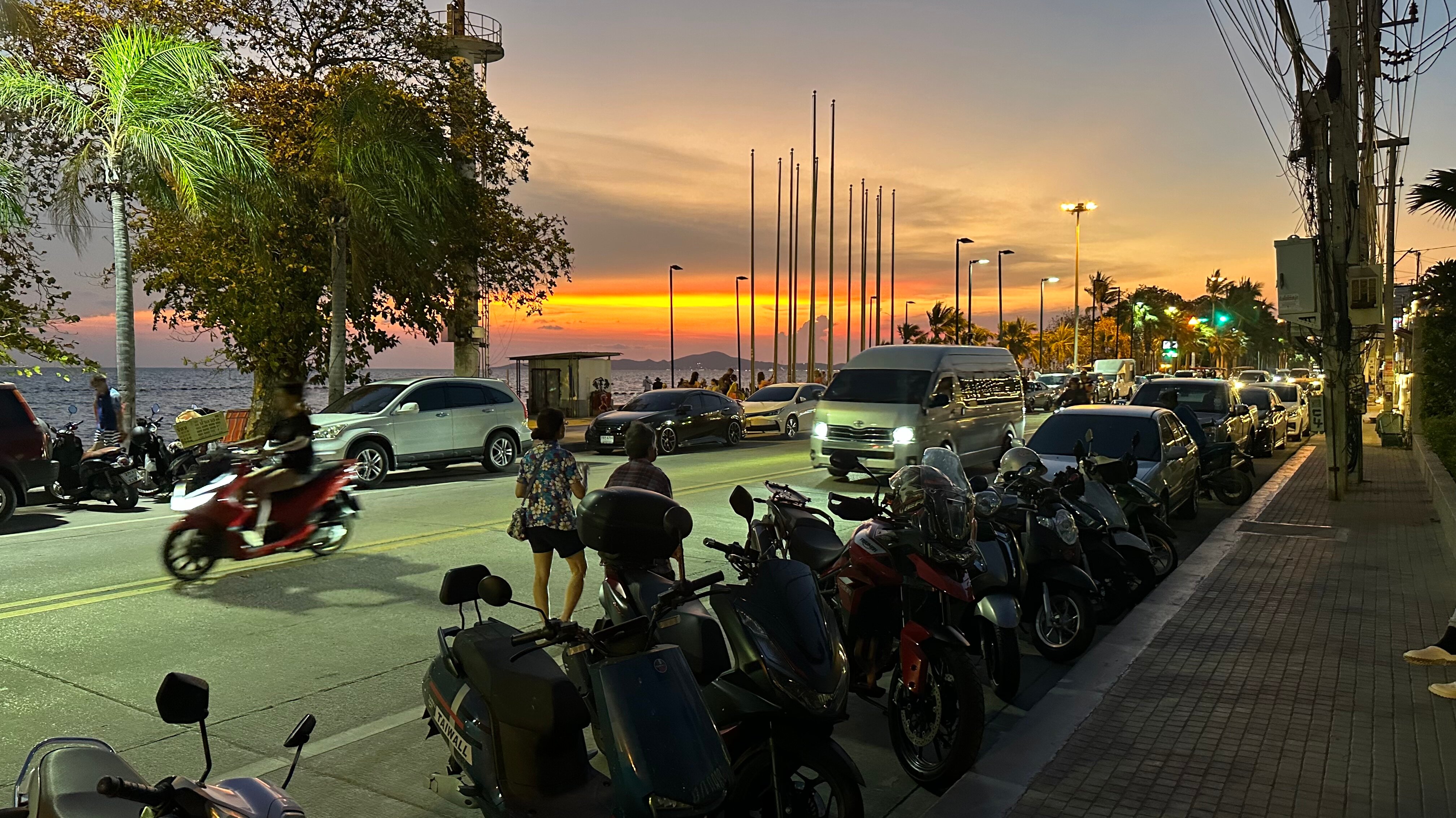 Фото Copacabana Jomtien Beach Condo