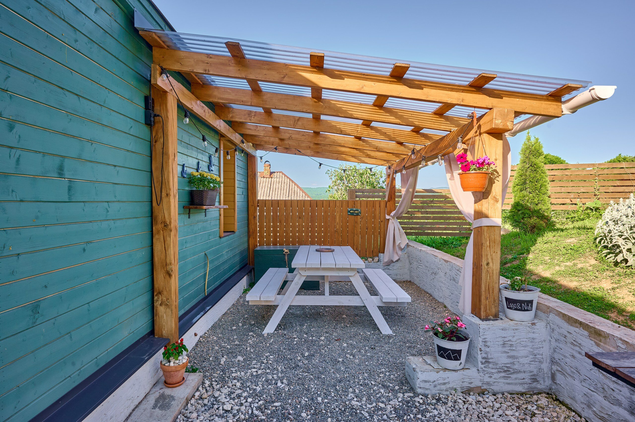 Фото Домики в горах Лаго и Наки