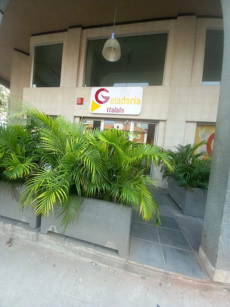 Ice cream Italala, Loanda, photo