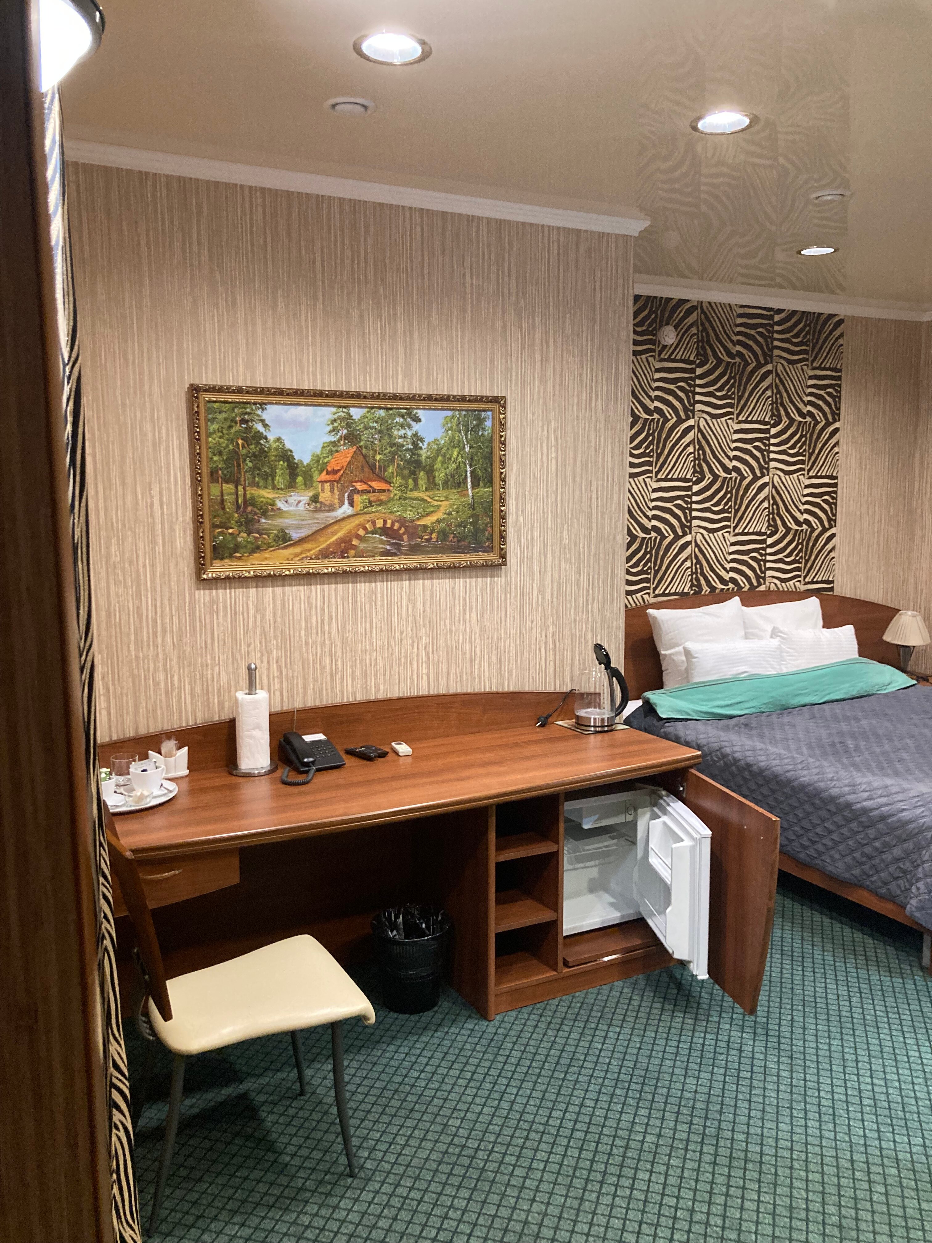 Фото отеля 2