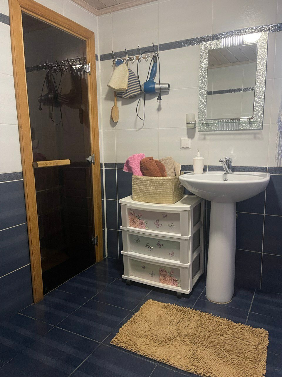 Фото Гостевой дом Рябинка