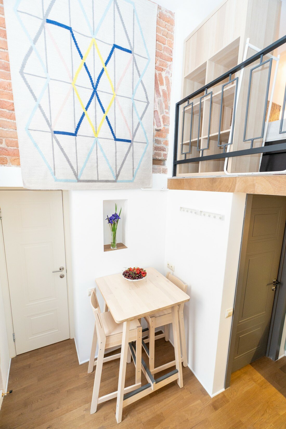 Фото ЛитераА Невский 68