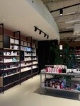 Cosmotheca (naberezhnaya Admiralteyskogo kanala, 2Т), tienda de perfumes y cosmética