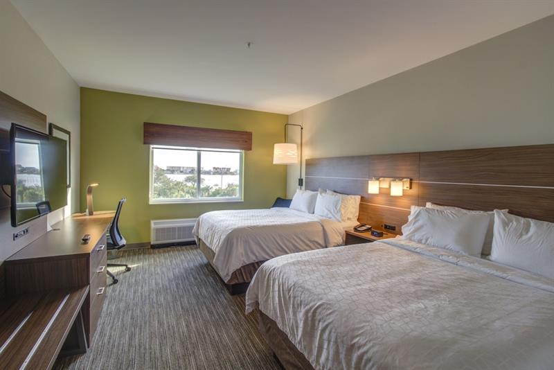 Фото Holiday Inn Express Fort Walton Beach Central, an Ihg Hotel