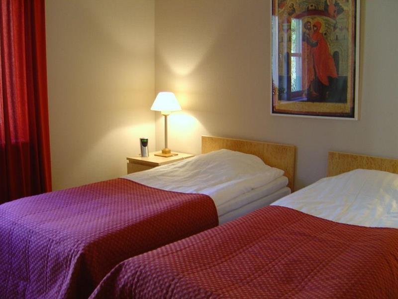 Фото отеля 2